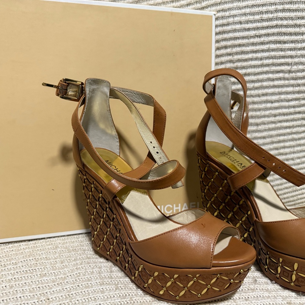 Michael Kors Tan Leather Wedges with Gold